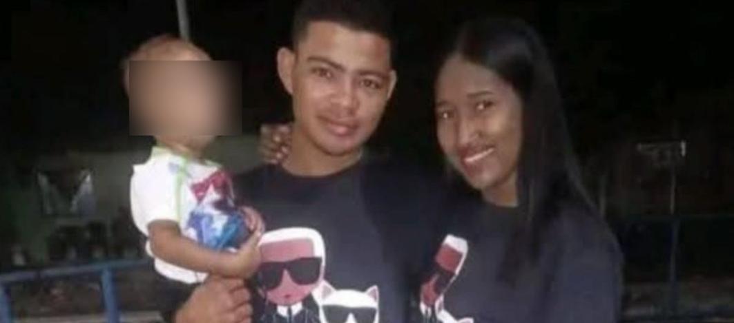 German García, su esposa y su bebé de 3 años. 