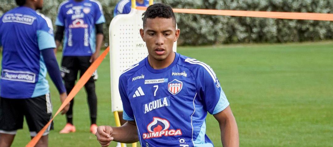 Jordan Barrera en entrenamiento esta semana con el equipo.