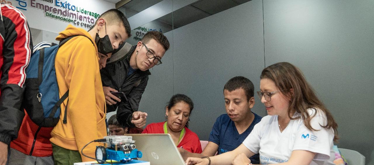 Beneficiarios de la Fundación Telefónica Movistar. 