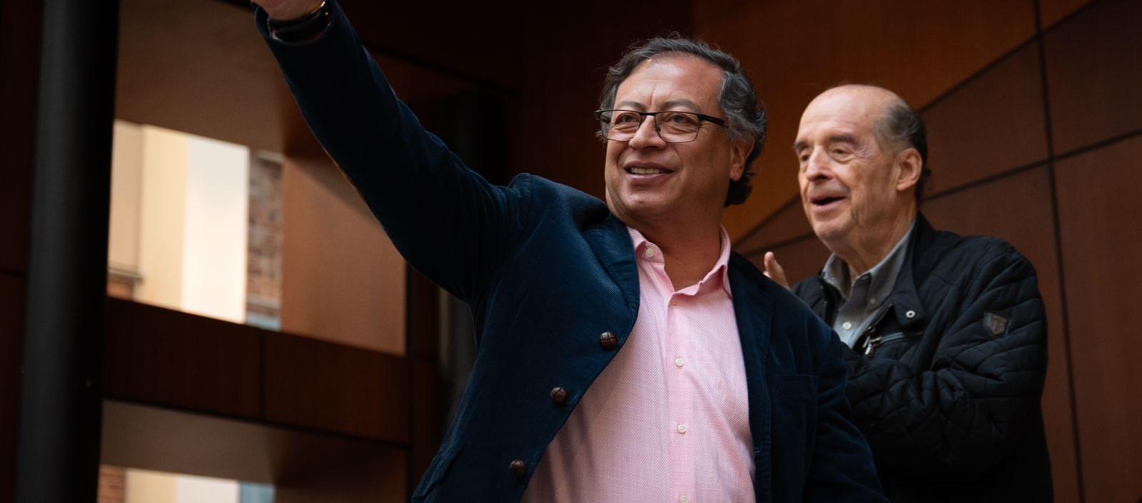 Canciller Álvaro Leyva y Presidente Gustavo Petro. 