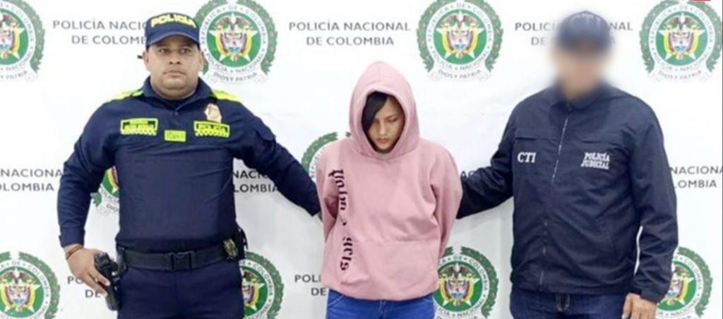  Luz Estella Medina Ayazo.