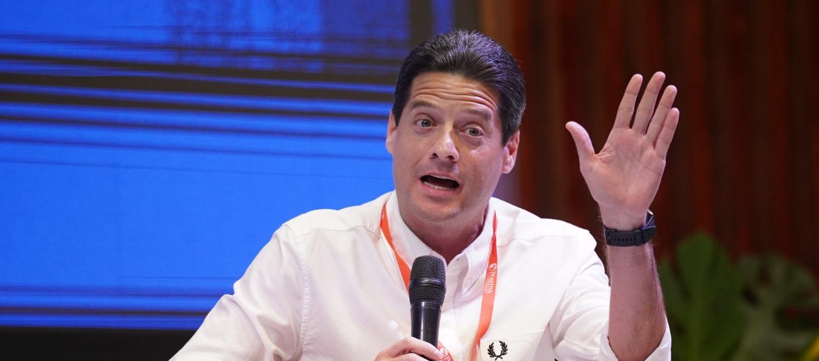 El senador Mauricio Gómez.