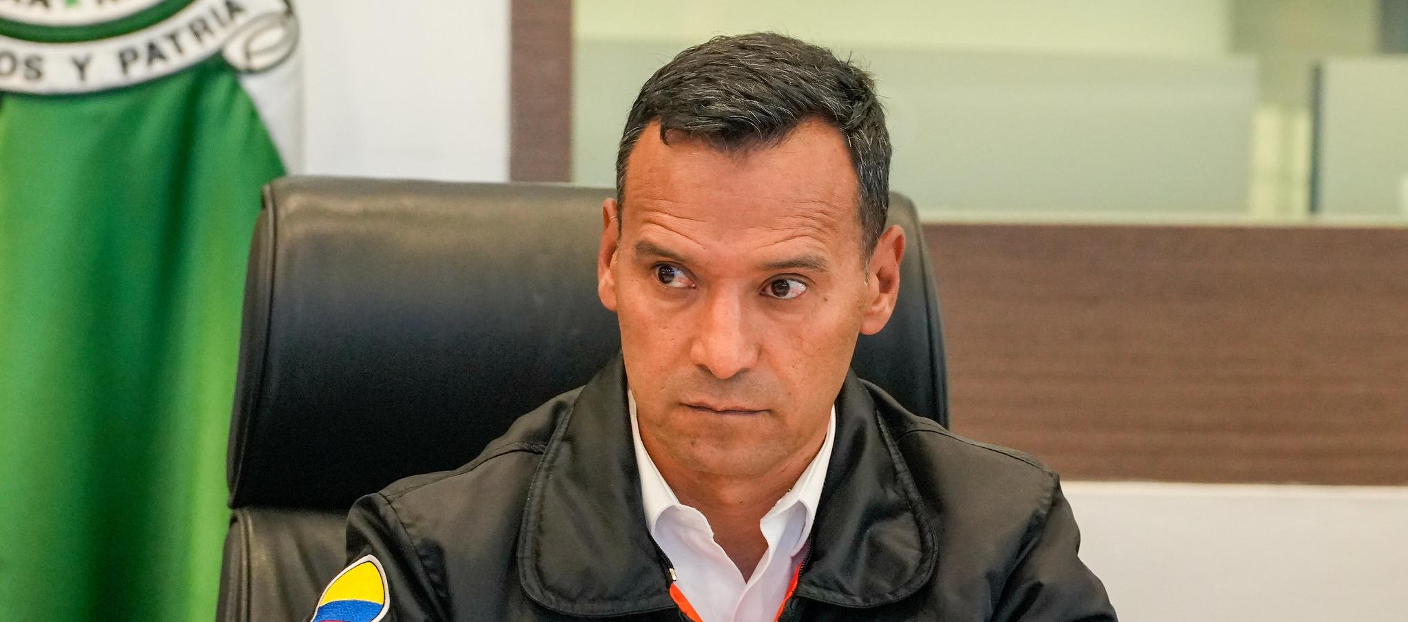 Pedro Sánchez, Ministro de Defensa.