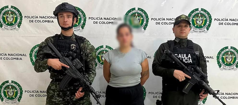 Mujer que extorsionaba a su examante, en Santander.