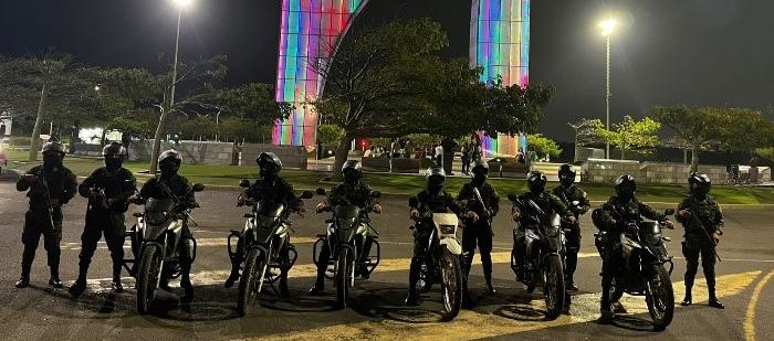 Unidades del Ejército en cercanías de la Aleta del Tiburón. 