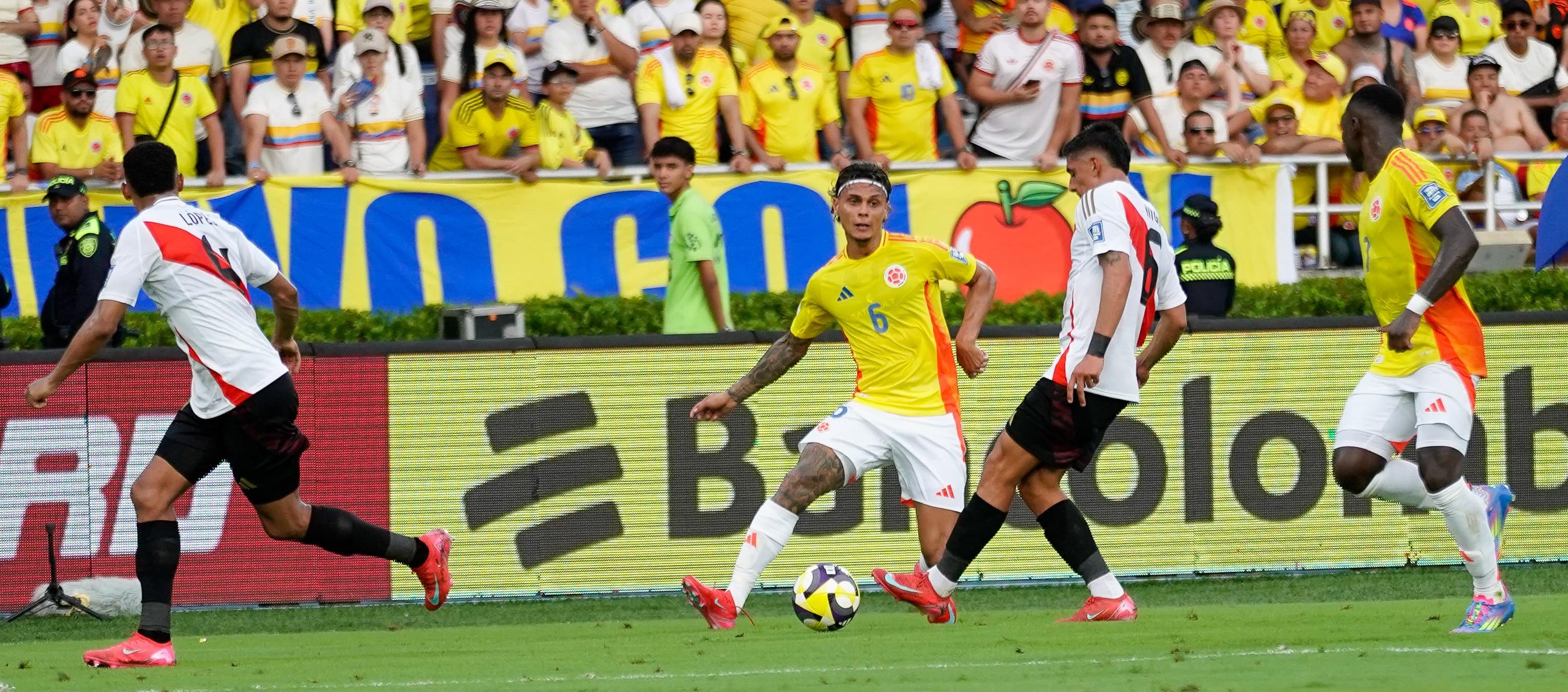 Richard Ríos, volante de la Selección Colombia.