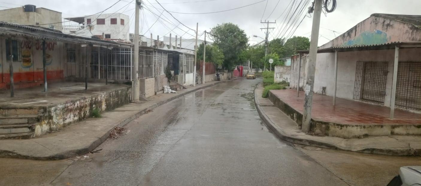 Aspecto de las calles de Soledad 2.000 este lunes festivo sin motocarros ante las amenazas a sus conductores. 