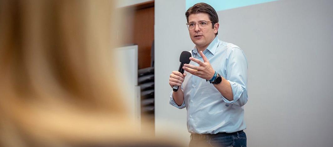 El precandidato Miguel Uribe Turbay.