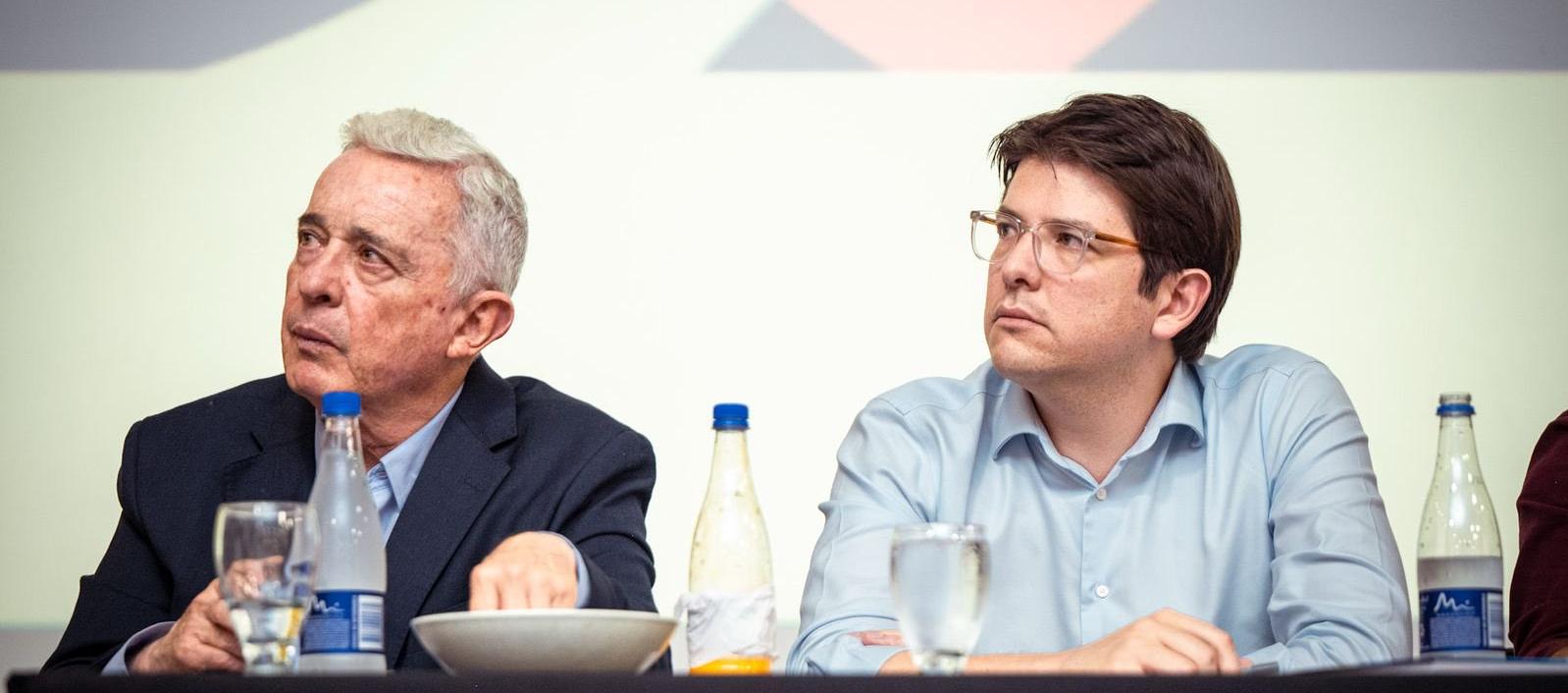 Álvaro Uribe y Miguel Uribe.
