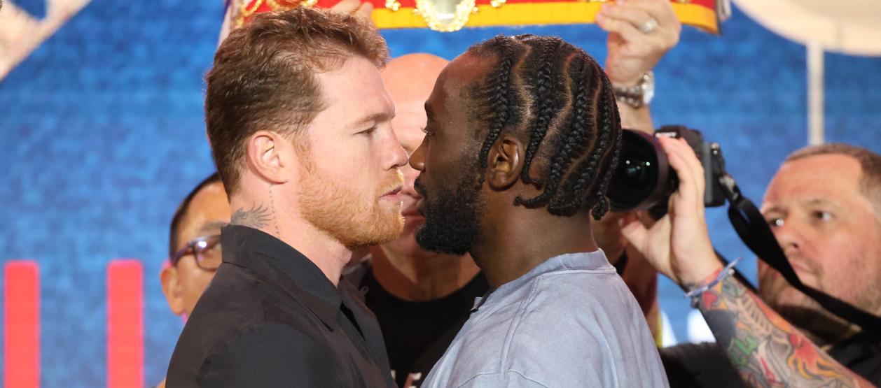Saúl 'Canelo' Álvarez y Terence Crawford, en el cara a cara en Nueva York. 