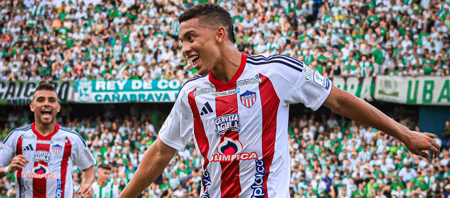 Jordan Barrera se mantendrá en la formación inicialista del Junior. 