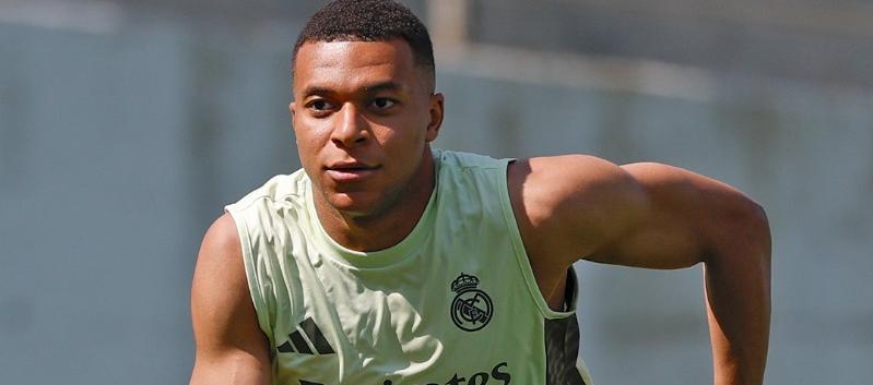 Kylian Mbappé no viajó con el resto del plantel a Charlotte. 