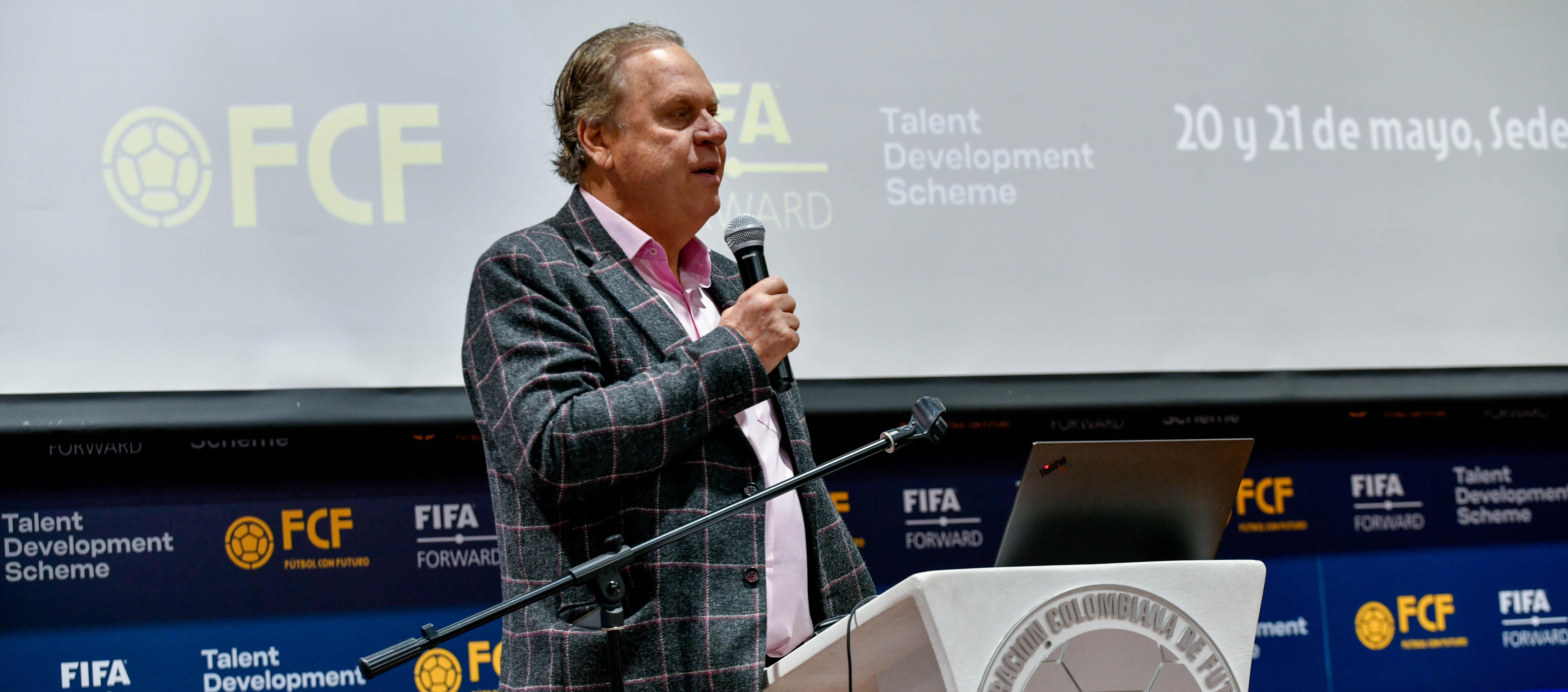 El barranquillero Ramón Jesurun, presidente de la Federación Colombiana de Fútbol.