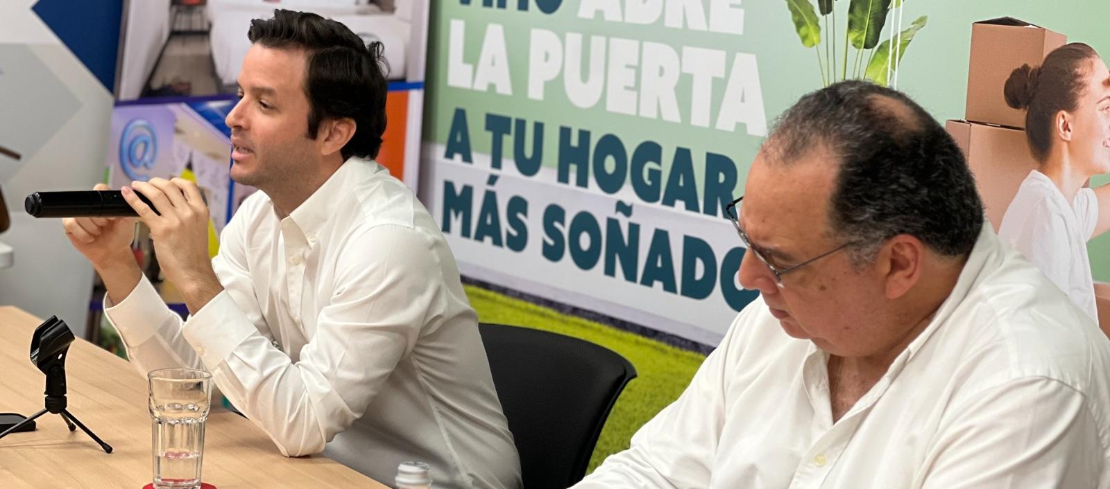 Juan Esteban Pérez, director Corferias Caribe, y Jorge Segebre, presidente Junta Directiva Camacol Atlántico.