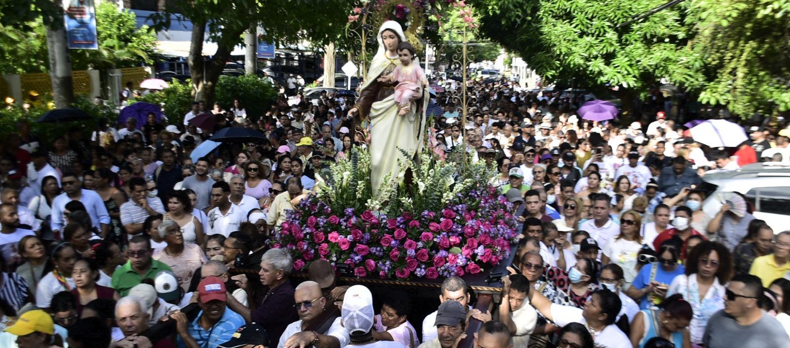 La iglesia Nuestra Señora del Carmen festejará su día con caravanas y eucaristías.