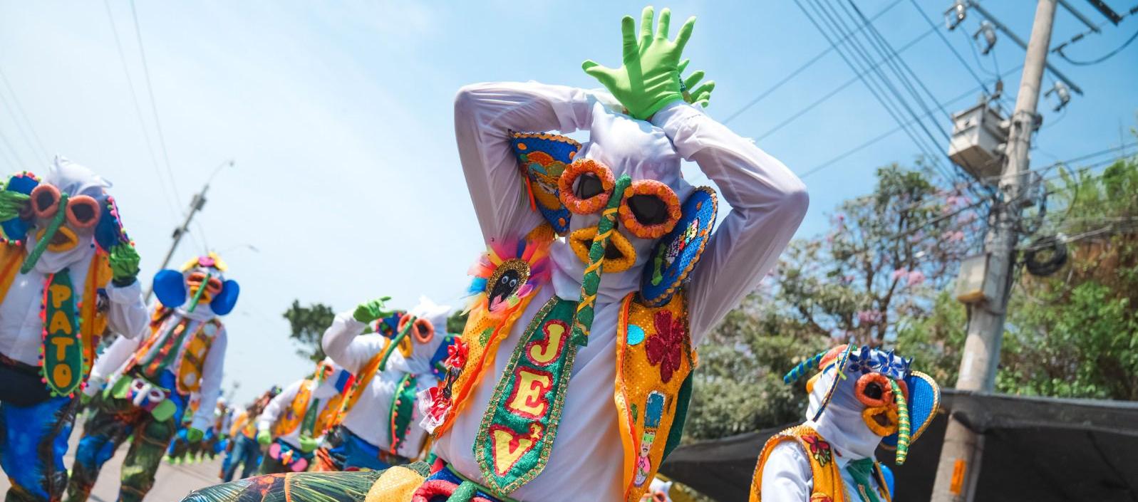 Las marimondas de Barrio Abajo estarán durante el Desfile de Carrozas y Comparsas en Cúcuta. 