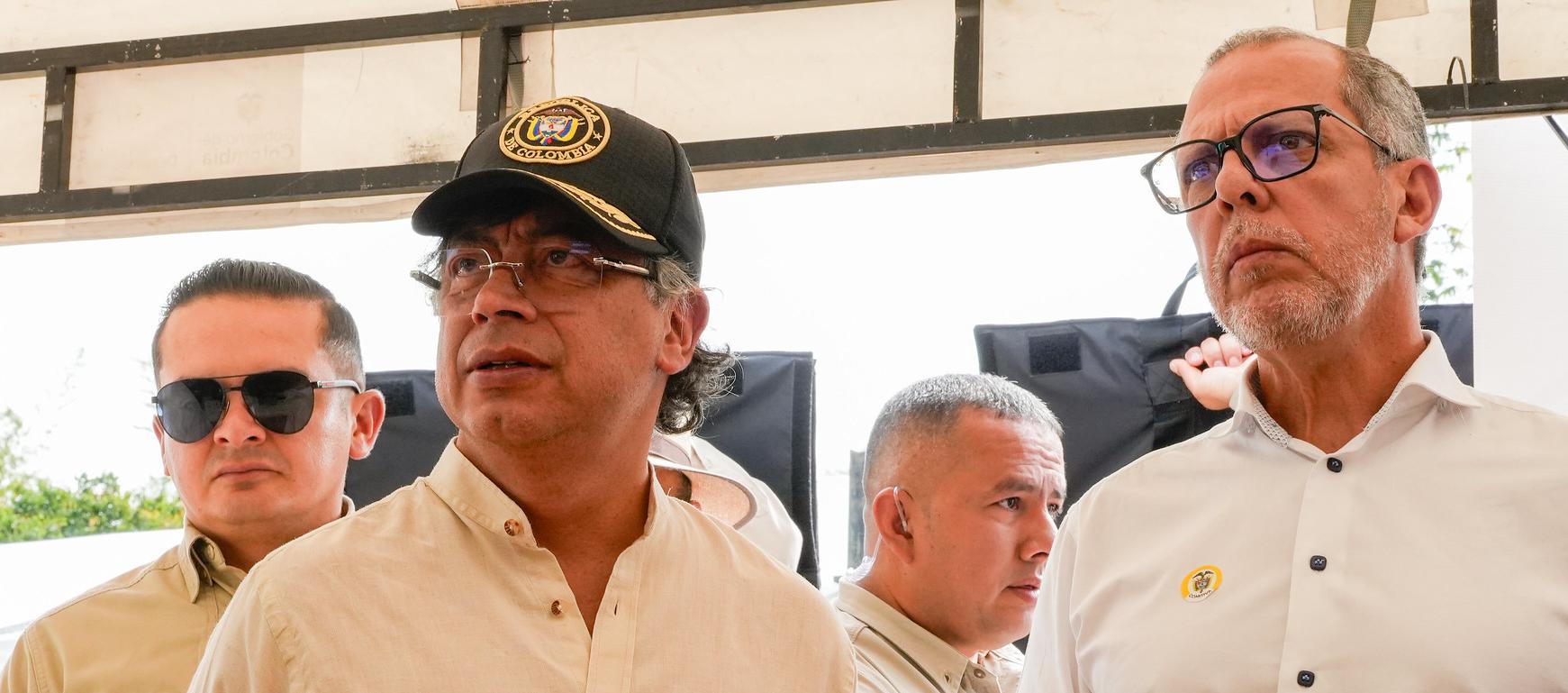 El Presidente Gustavo Petro y el jefe de Despacho, Alfredo Saade.