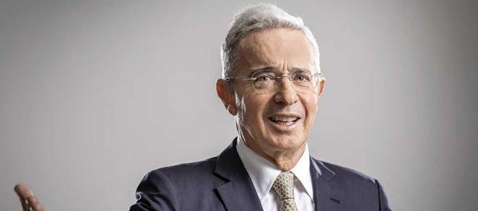 Expresidente Álvaro Uribe Vélez. 