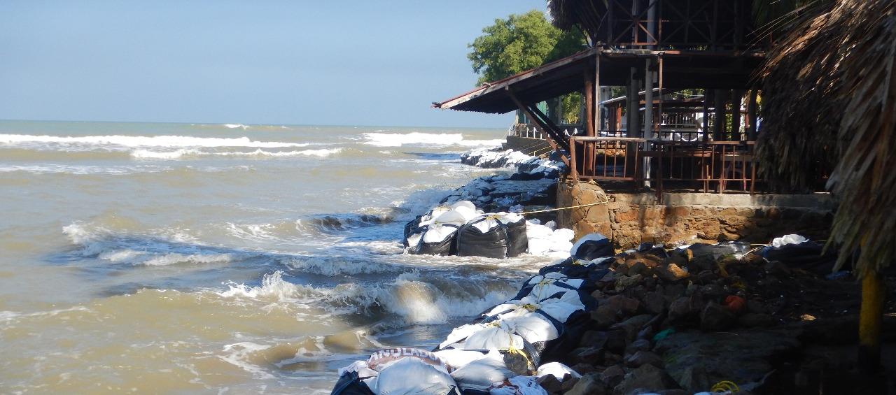 Erosión costera en Santa Verónica.