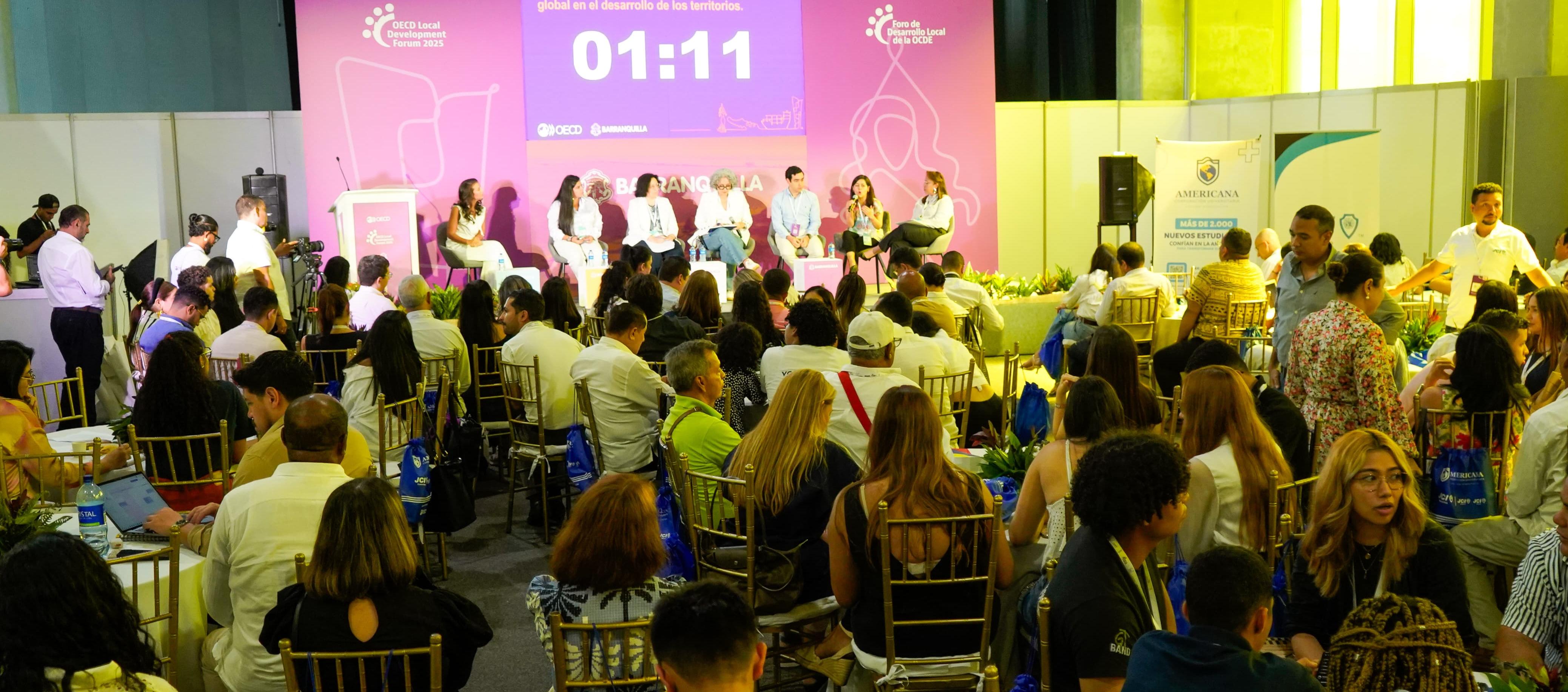 Público en el Foro de la OCDE.