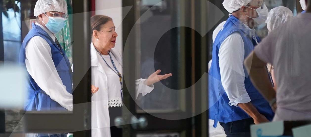 La directora seccional de Medicina Legal, Marjorie Cervantes Herrera, durante la inspección de la Defensoría del Pueblo. 