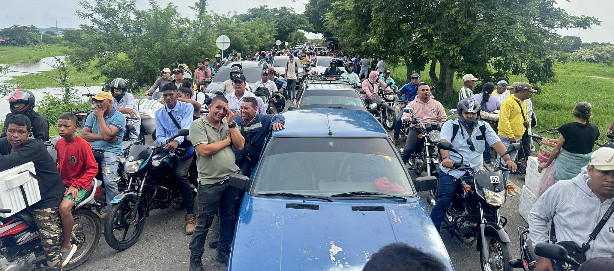 Paro arrocero en la vía Lorica - Cereté. 