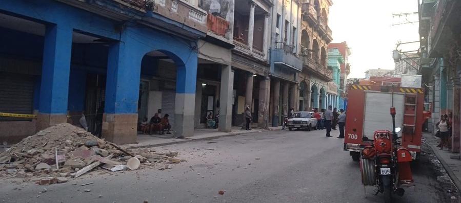 Derrumbe de edificio en La Habana Vieja.