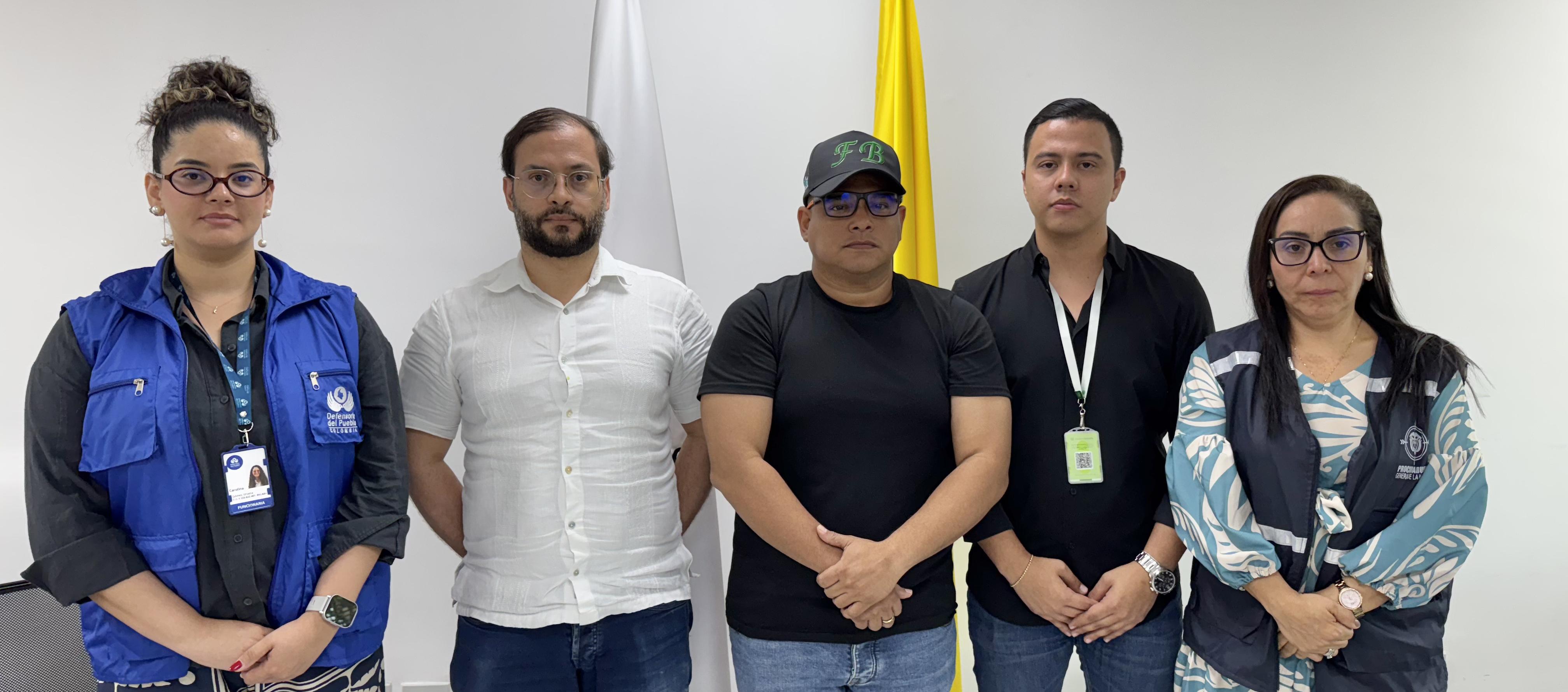 El alcalde de Galapa, Fabián Bonett, reunido con funcionarios de la Superservicios, Personería, Defensoría del Pueblo.