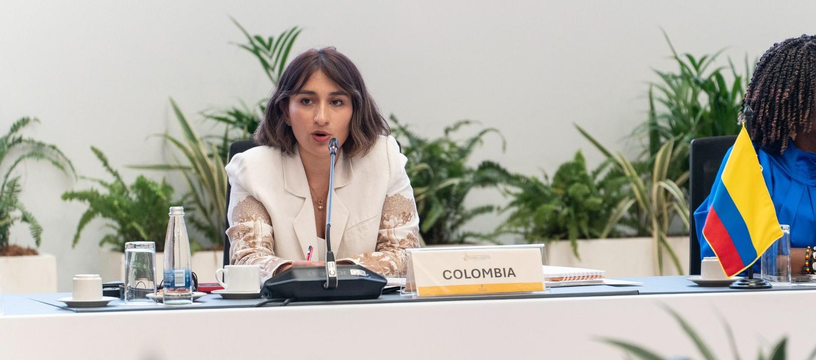 La canciller saliente, Laura Sarabia.