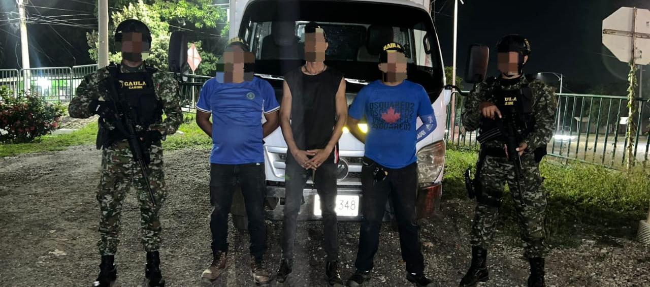 Hombres liberados en Galapa. 