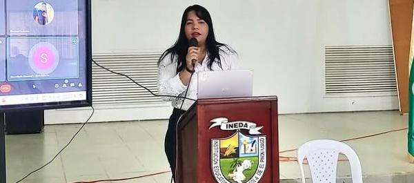 Lorena Luz Rada De la Hoz, alcaldesa municipal de El Piñón.