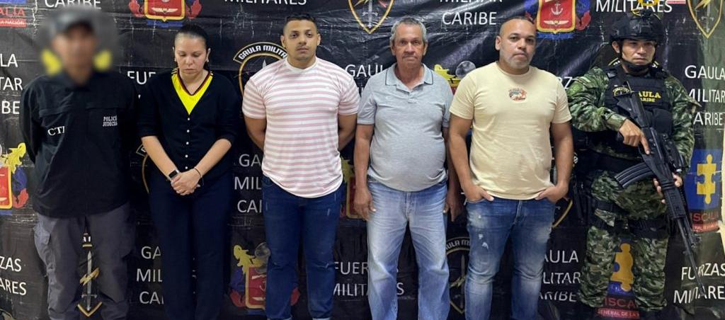 Alexis Daniel Alvear Verona, Jennifer Joanie Osorio Fajardo, Alberto Joaquín Hernández Luna y Aldo Erneys Medrano Martínez,