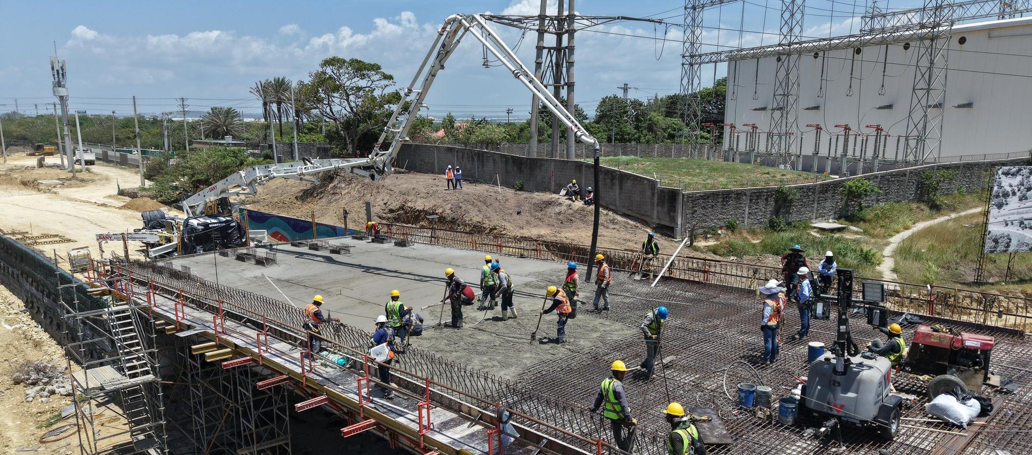 Puente que hace parte del intercambiador vial.