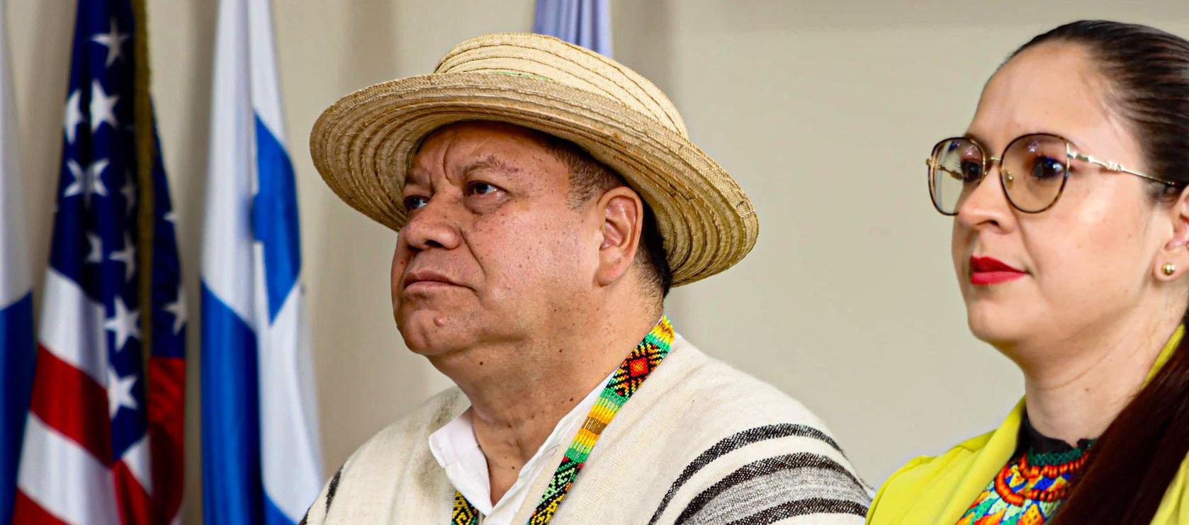 Rangel Giovani Yule (izquierda), director de la URT.