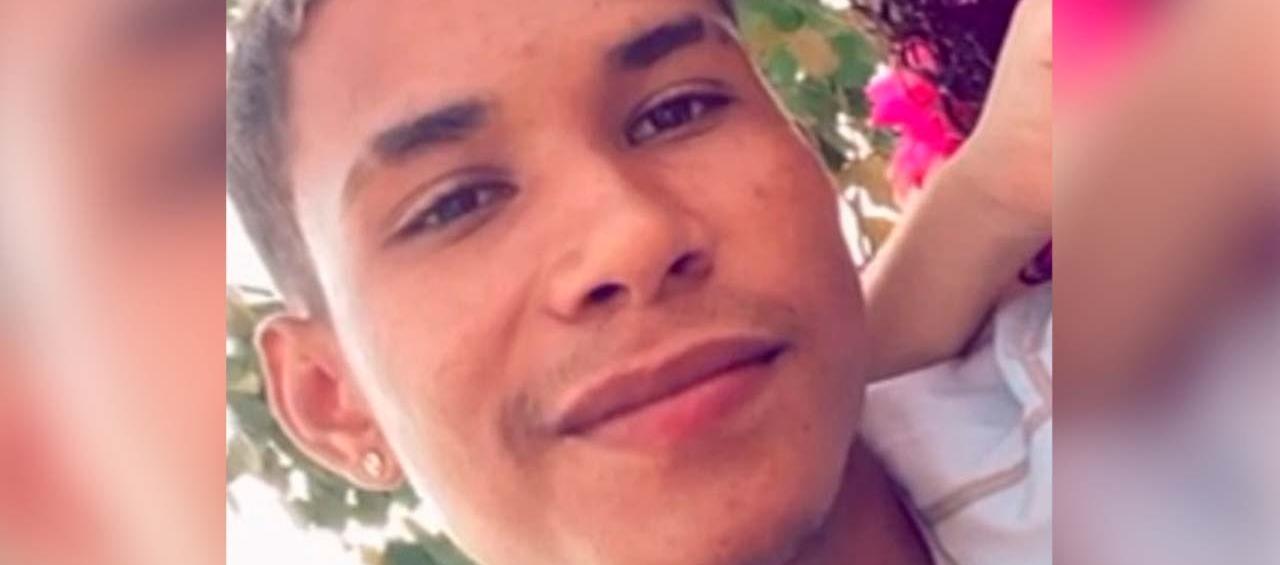 Rubén Darío Urueta Angulo.