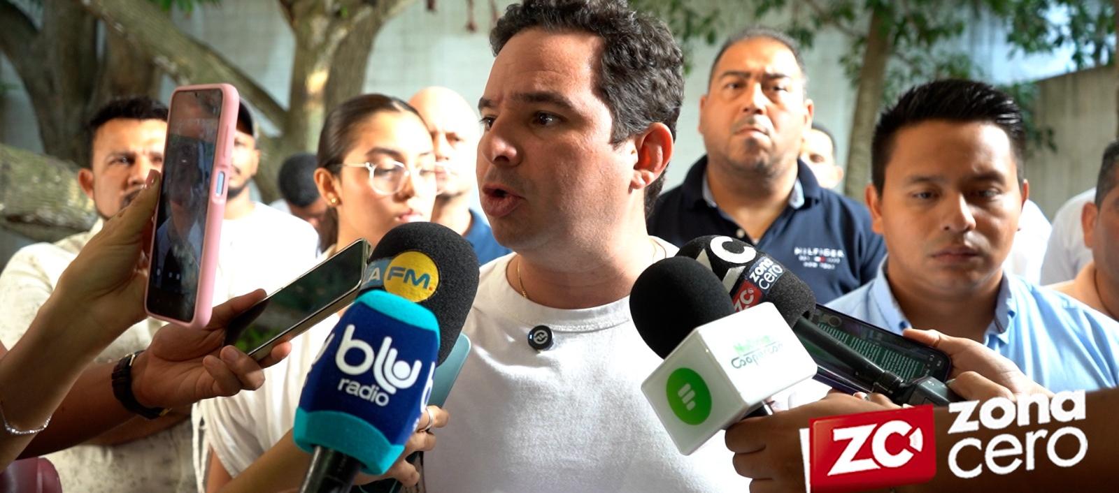 Senador Carlos Meisel. 