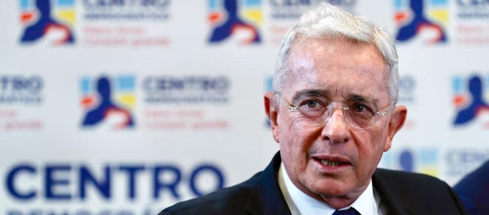 Álvaro Uribe Vélez, fundador del Centro Democrático.