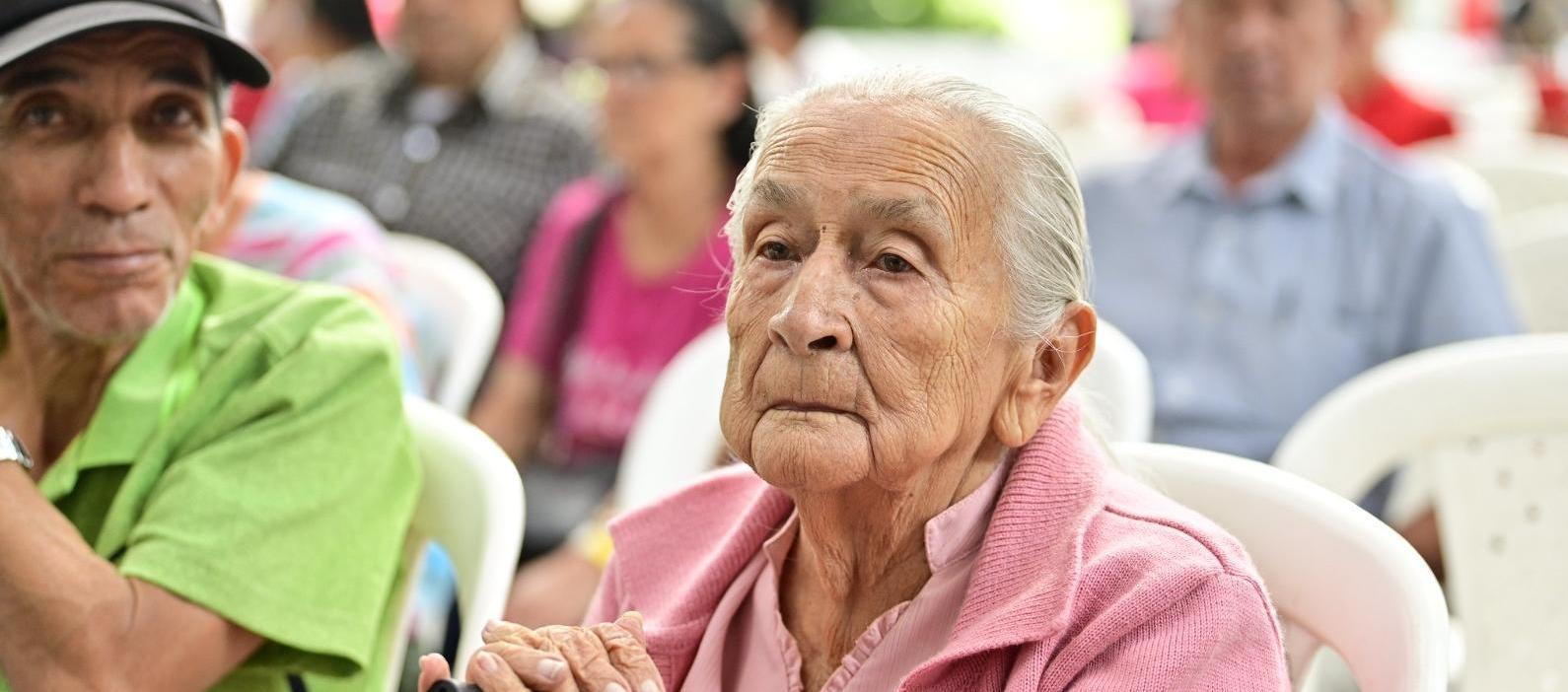 Beneficiarios Programa Adulto Mayor.