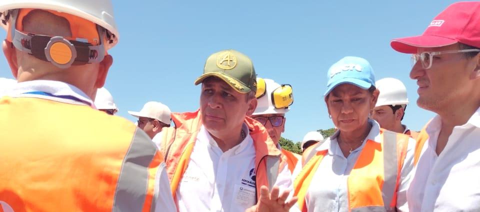 Visita del director de la Aerocivil en el Aeropuerto Golfo de Morrosquillo.