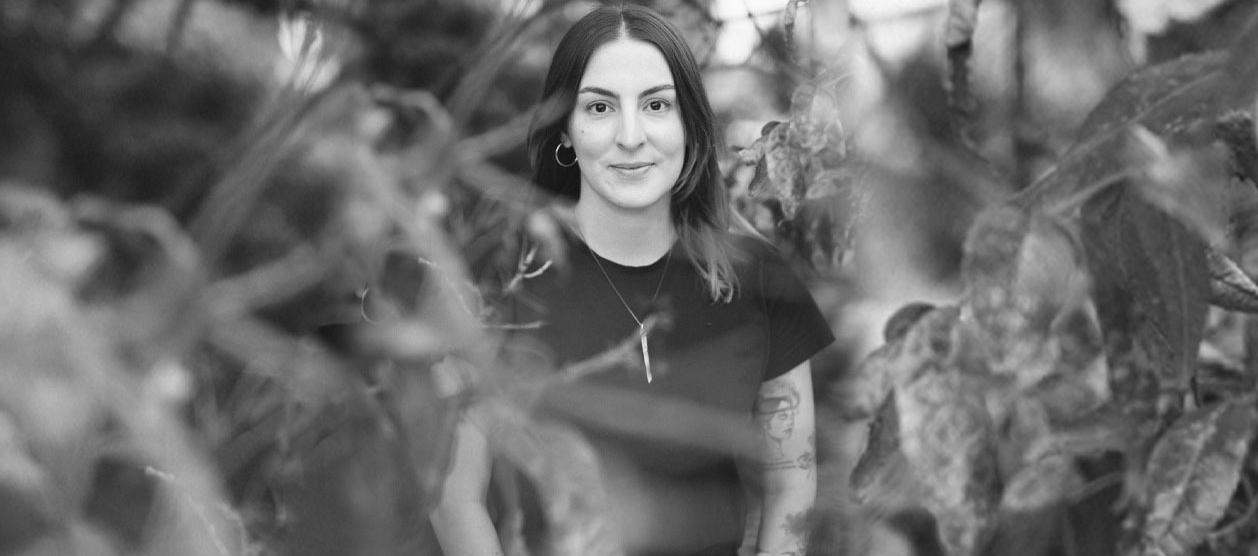 Escritora Silvia Suárez. 