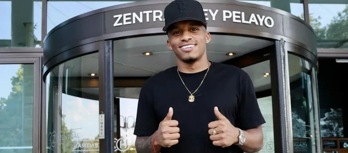 Juan José Córdoba iba a ser cedido al Sporting de Gijón por el Dinamo Zagreb. 