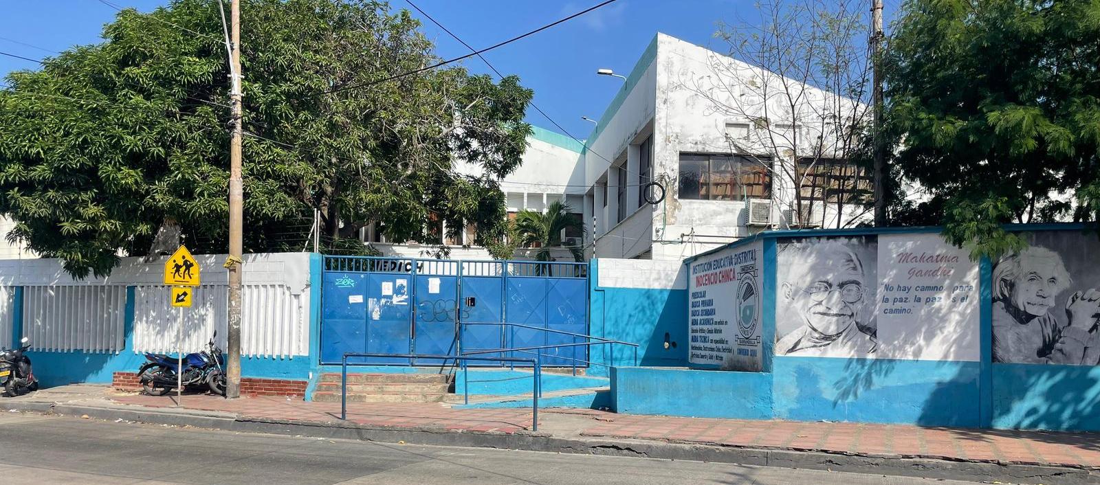 Fachada del colegio Inocencio Chincá. 