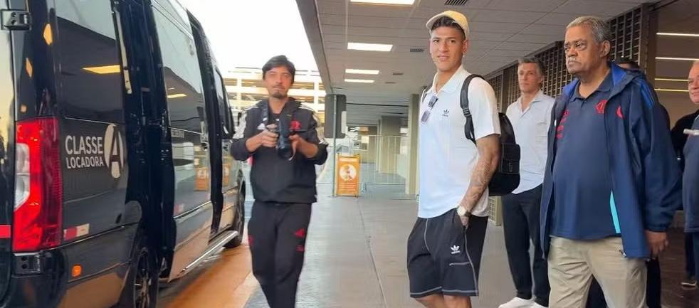 Jorge Carrascal a su arribo al aeropuerto Galeao, de Río de Janeiro. 