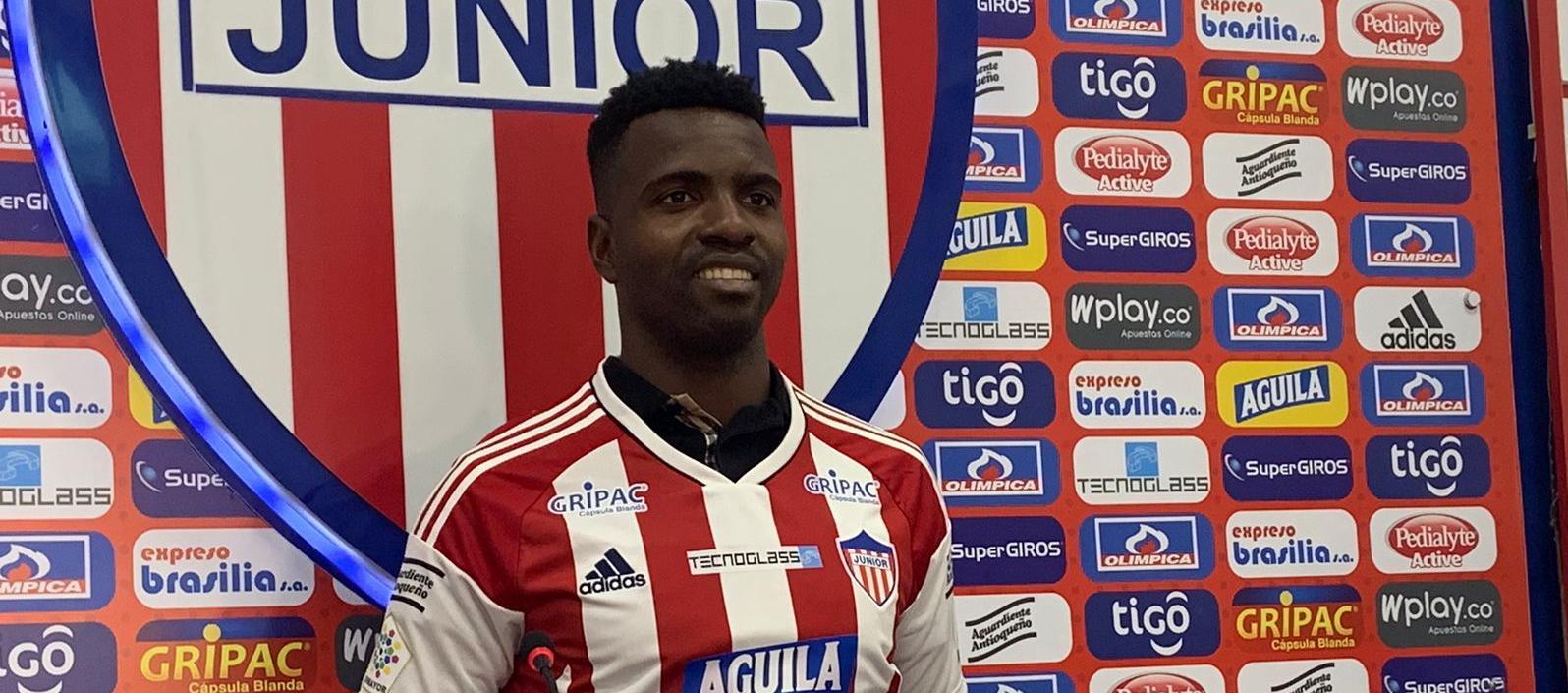 Marco Pérez el día de su presentación como jugador de Junior, en diciembre de 2023.