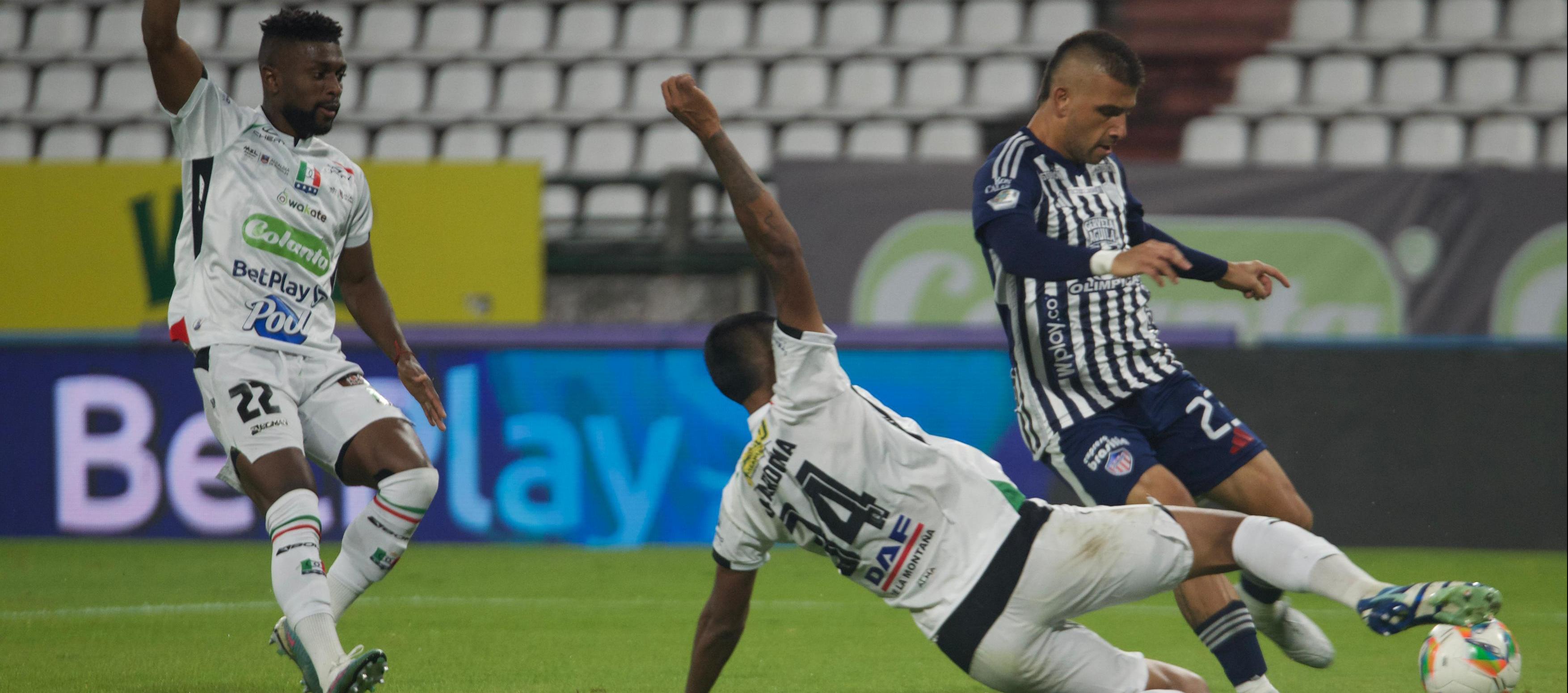 Una de las opciones de gol que tuvo 'Titi' Rodríguez ante el pórtico del Once Caldas. 
