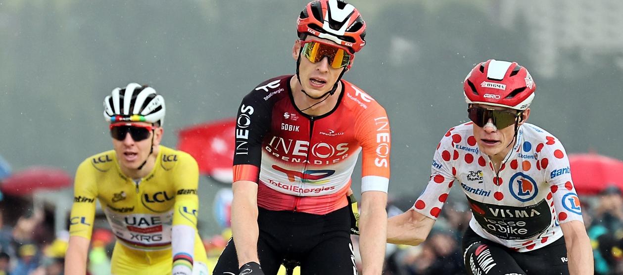 Thymen Arensman ganó la decimonovena etapa por delante de Pogacar y Vingegaard.