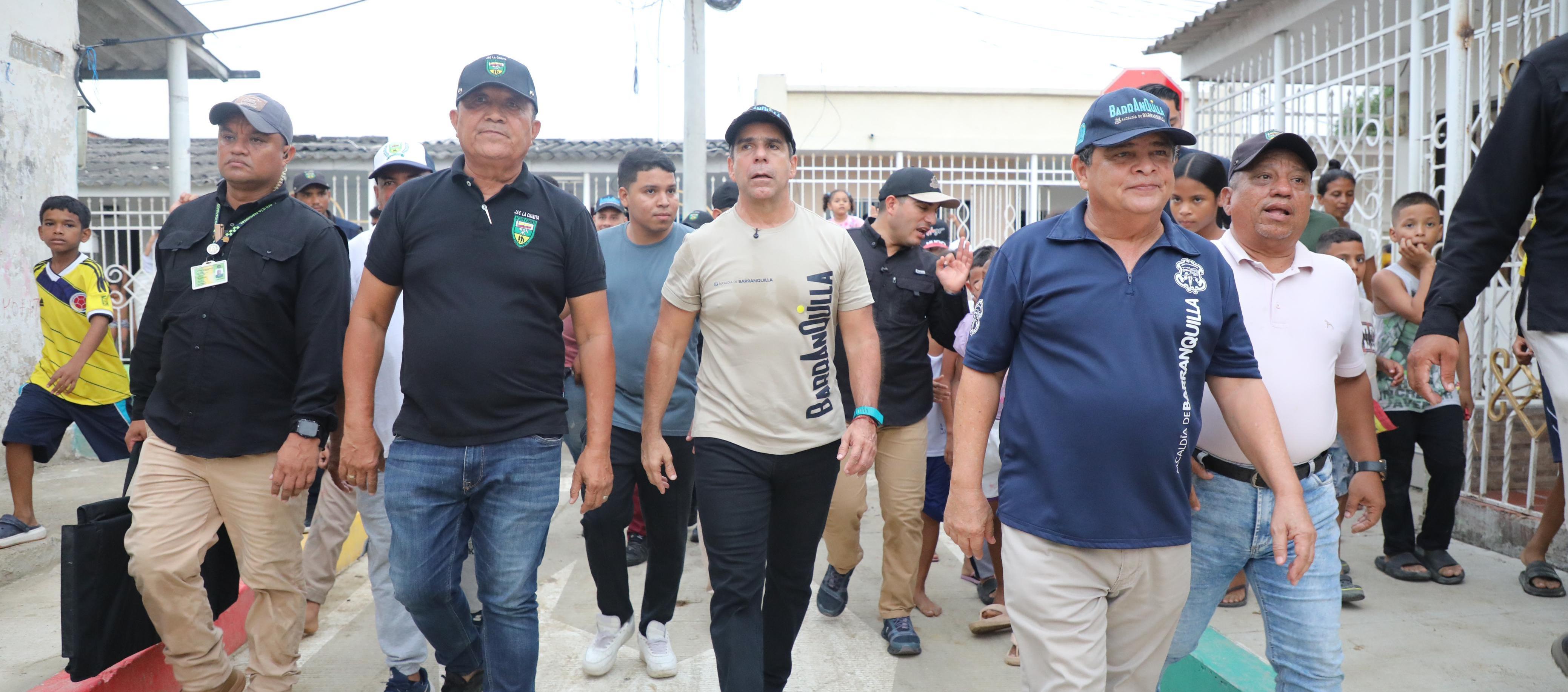 Llamado de Alcalde a MinDefensa, Comandante de Policía y Ejército