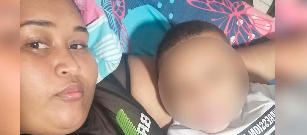 Darly y su pequeño Axel 