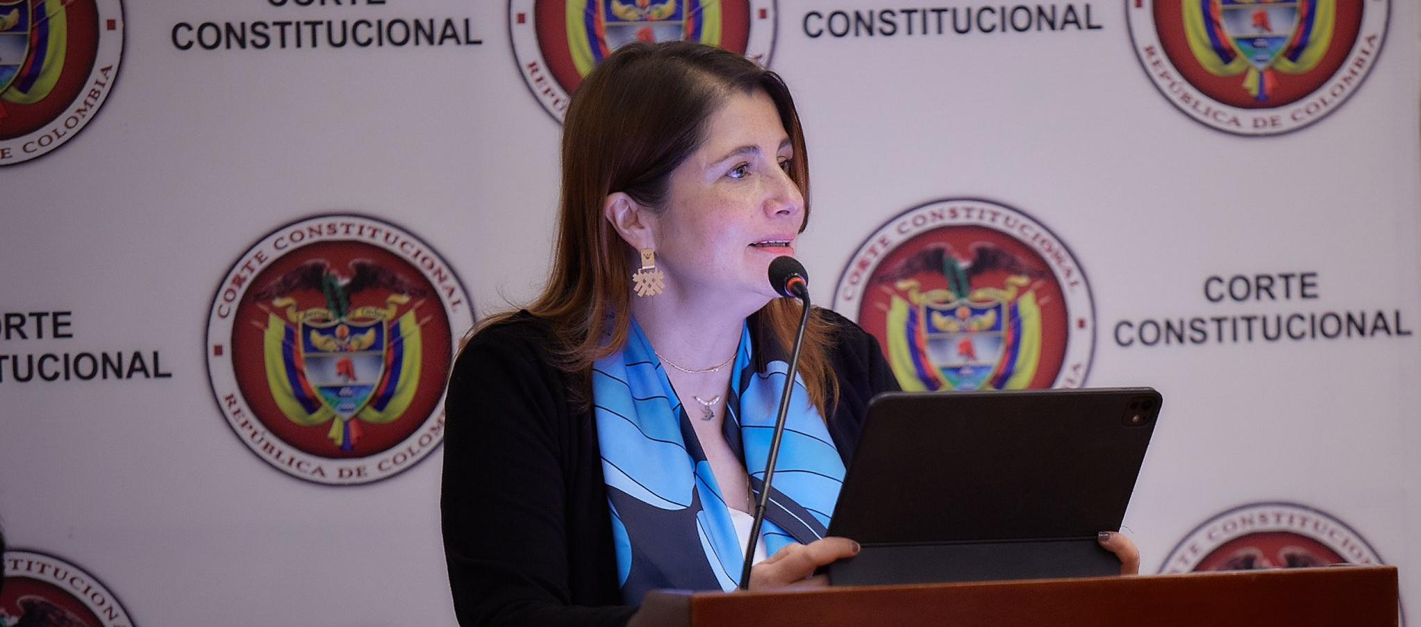 Iris Marín Ortiz, Defensora del Pueblo. 