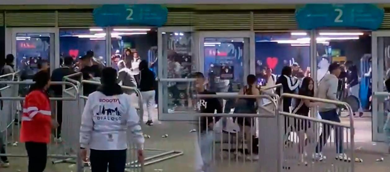 Disturbios esta noche en el Movistar Arena.